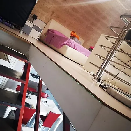 Appartement Metro *